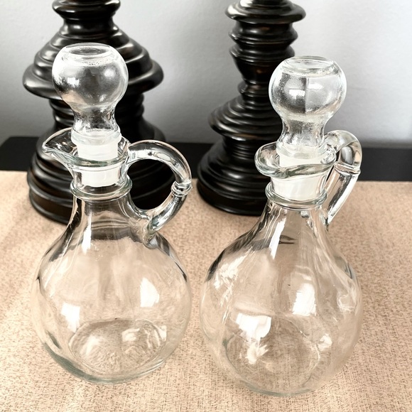 🆕Set of 2 Glass Cruets, with Stopper - Picture 4 of 4